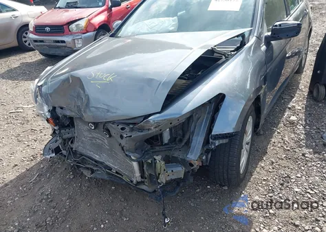 2010 Honda Accord 2.4 Lx из США, поврежденный, VIN 1HGCP2F38AA084541